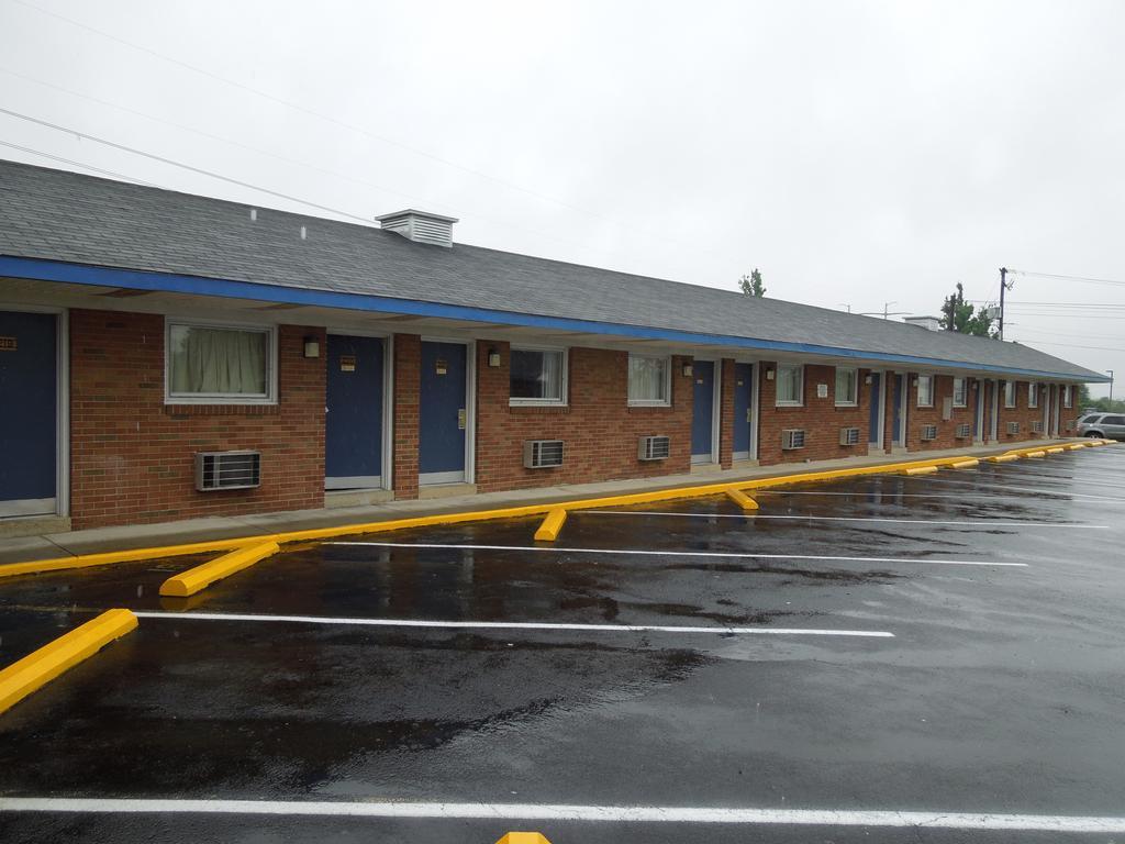Red Carpet Inn - Allentown Exterior photo